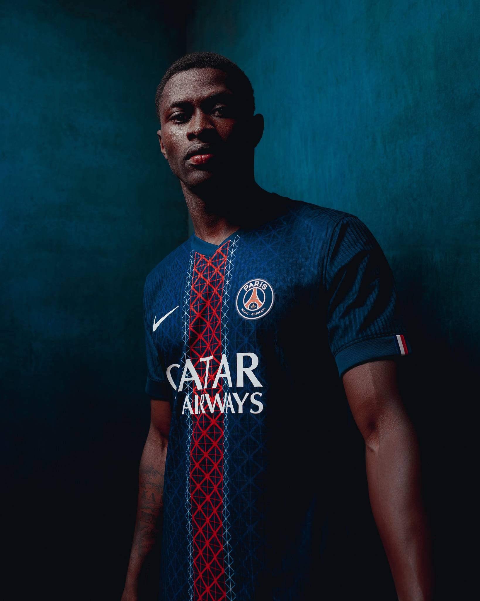 百分百命中砍14+7！徐昕打脸杜锋，赛后采访话里有话，还能回广东吗（14分7板全中！徐昕用表现回应杜锋，赛后言语耐人寻味，还能回归广东吗）