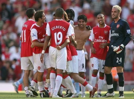 米体预测米兰德比首发：劳塔罗PK莱奥，拉比奥回归（米体预测米兰德比首发：莱奥对决劳塔罗，拉比奥复出）