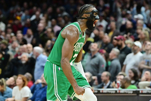 梅西贡献1球3助，迈阿密国际首次晋级美职联东部决赛（梅西1球3助发威，迈阿密国际队史首次挺进东部决赛）