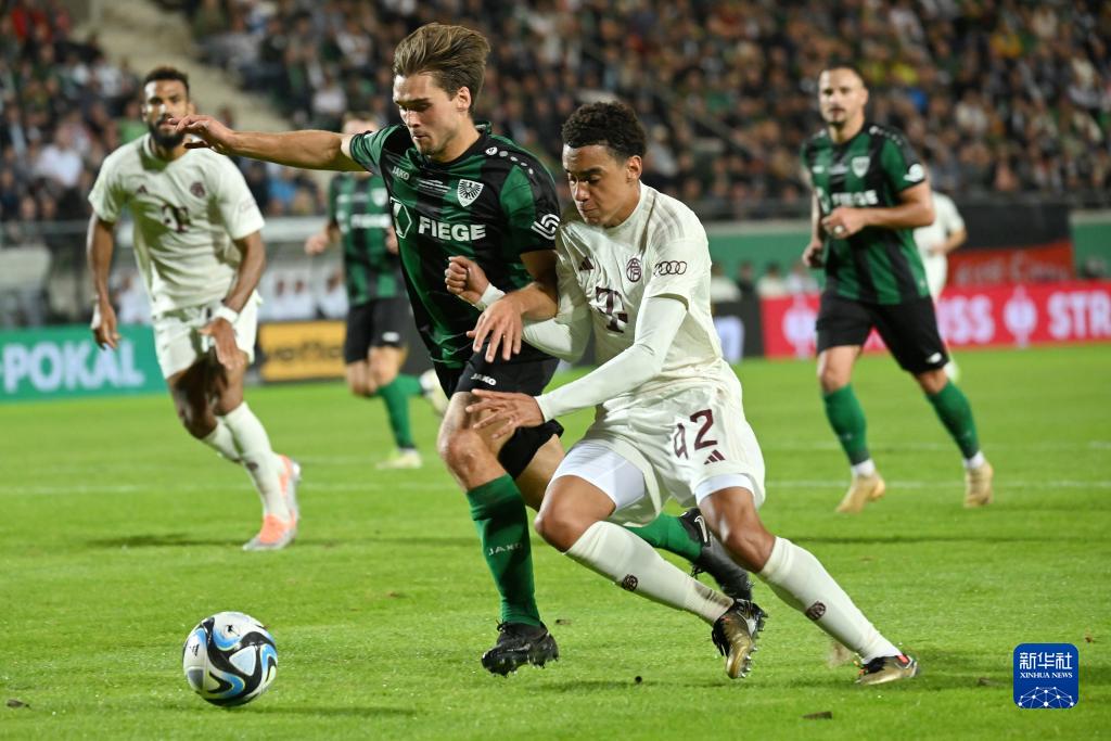 斯洛特：失去伊萨克是沉重打击，和狼队一起怀念若塔（斯洛特称伊萨克缺席是巨大打击，将与狼队共同追忆若塔）