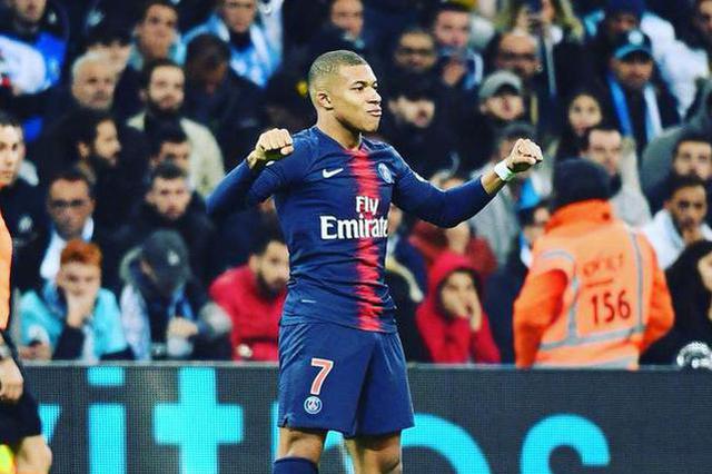 都体：弗拉霍维奇可能缺席尤文20场比赛，包括多场关键战役（都体：弗拉霍维奇恐缺席尤文20场，多场重磅对决难出战）