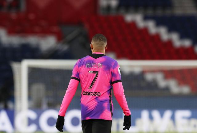 祝贺，两名参加苏超的小将入选U18国足本月集训名单（U18国足本月集训名单出炉，两名征战苏超小将入选）