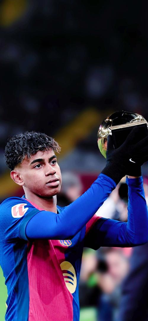 那不勒斯经历10轮点球晋级意杯8强，孔蒂：我们更配得上晋级（那不勒斯点球鏖战十轮闯入意杯八强，孔蒂：这次出线我们当之无愧）