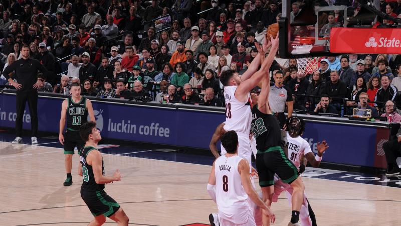 霍尔：切尔西球迷一直对我很好，对阵蓝军目标全取三分（霍尔：切尔西球迷待我不薄，战蓝军力求拿满三分）