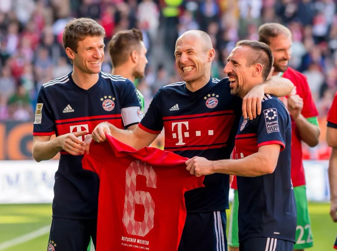 欧联3-0,54岁戴奇发威：率欧冠2冠王3轮不败,卡利穆恩多凌空斩（欧联3-0！54岁戴奇发飙，率两夺欧冠豪门3轮不败，卡利穆恩多凌空破门）